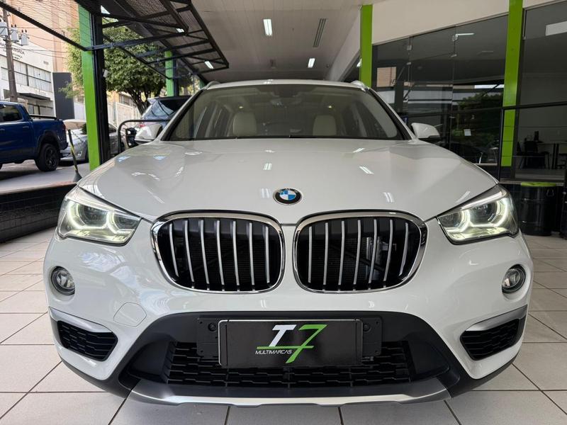 BMW X1 S 20i Active Flex - foto 2