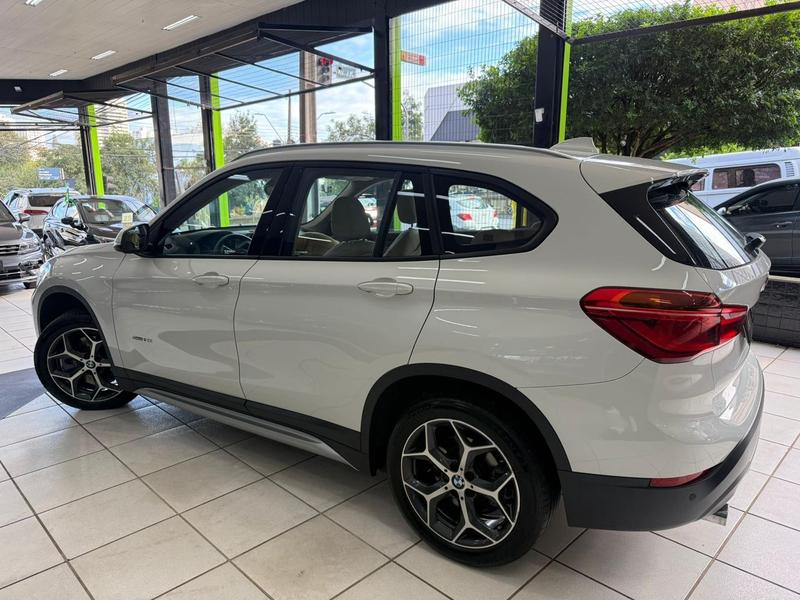 BMW X1 S 20i Active Flex - foto 4