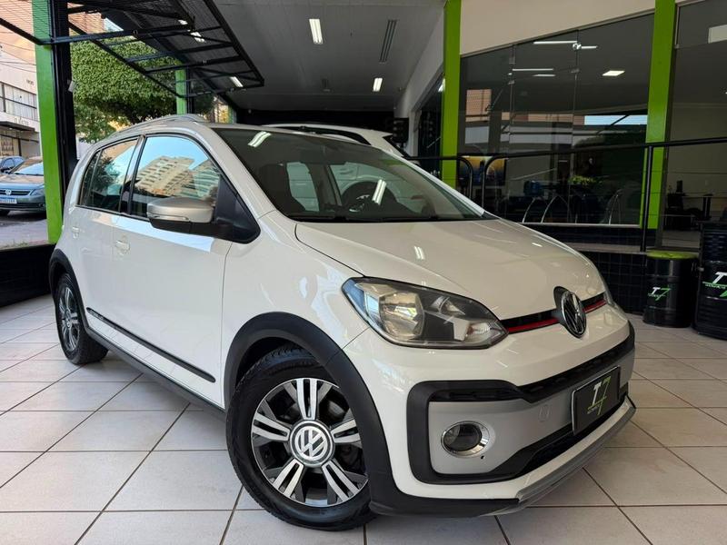 Volkswagen Up! 2018 à venda