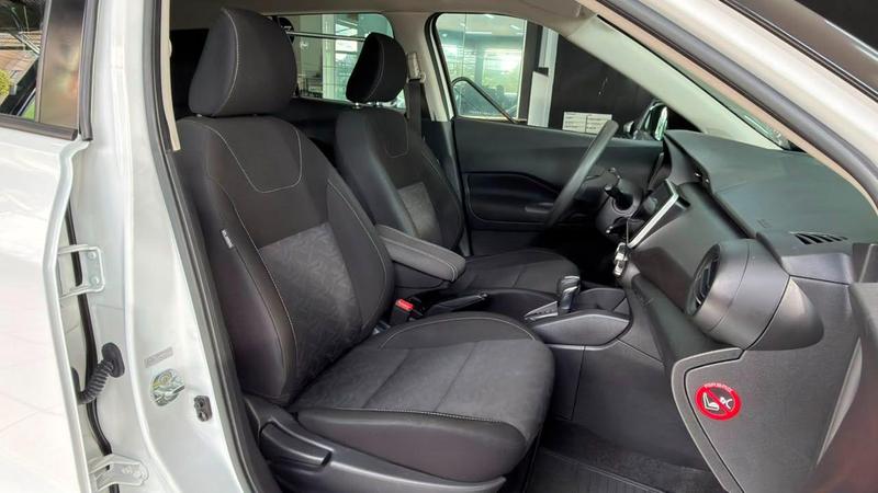 Nissan Kicks Active CVT - foto 12