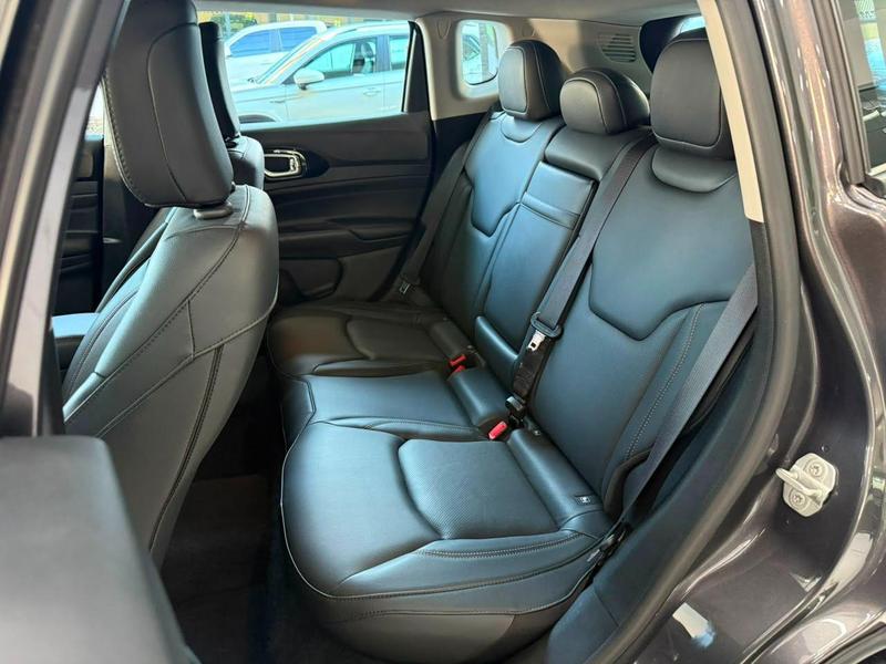 Jeep Compass Limited Td - foto 11