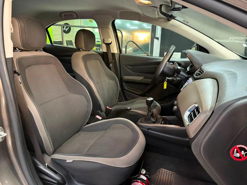 Chevrolet Prisma 1.4mt LT - foto 12