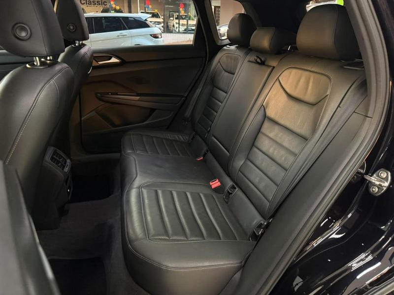 Volkswagen Taos 1.4 250 TSI Highline - foto 11
