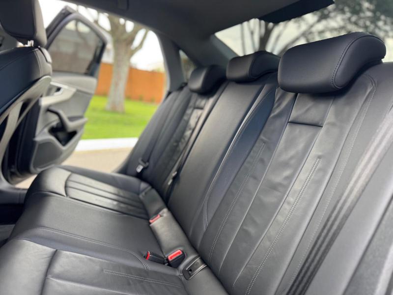 Audi A4 2.0 TFSI - foto 20
