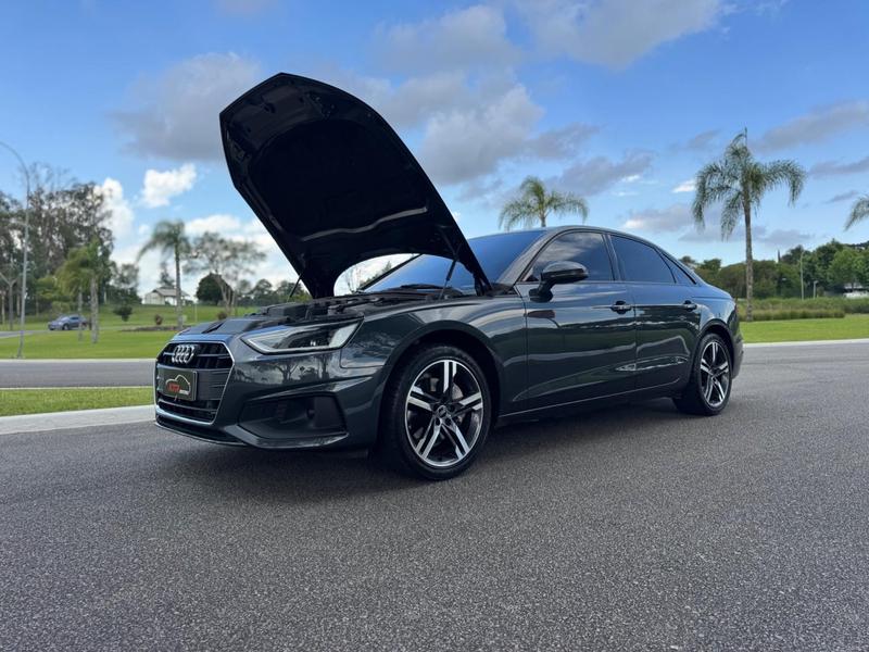 Audi A4 2.0 TFSI - foto 10
