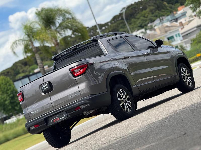 Fiat Toro Freedom - foto 6