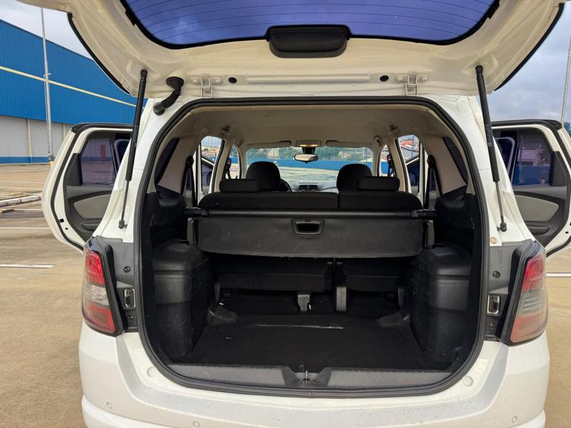 Chevrolet Spin 18l At LT Adv - foto 12