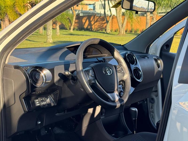 Toyota Etios Sd Xplus At - foto 11