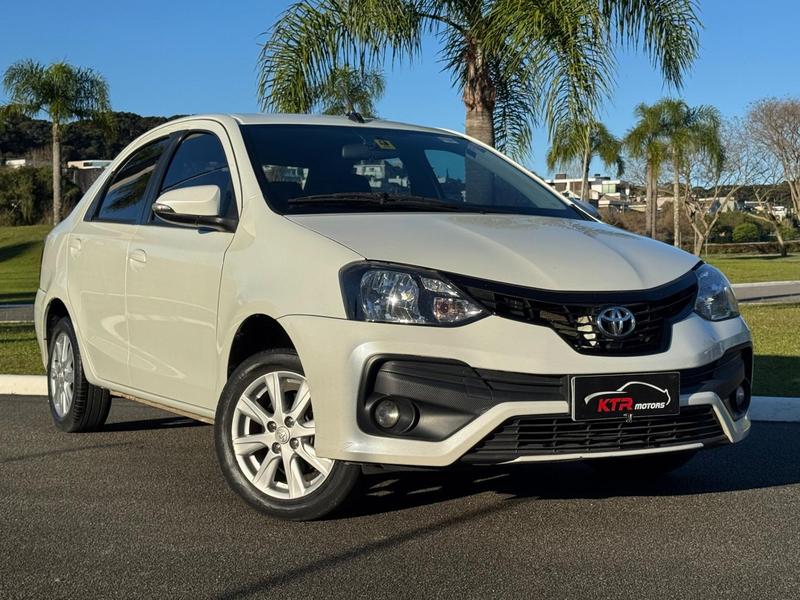 Toyota Etios Sd Xplus At - foto 3
