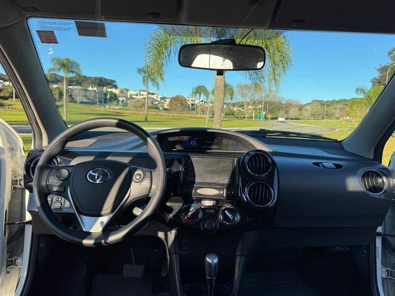 Toyota Etios Sd Xplus At - foto 8