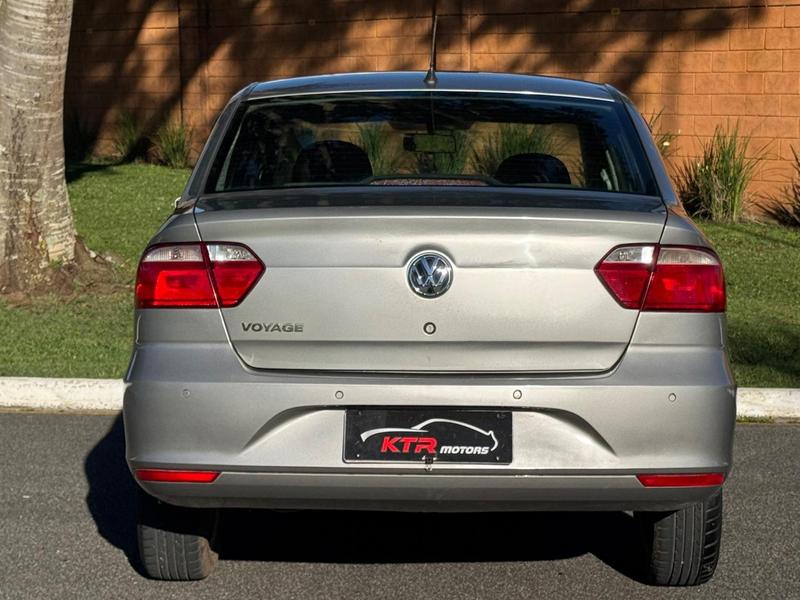 Volkswagen Voyage 1.0 1.0 City Mi Total Flex 8V 4P - foto 5