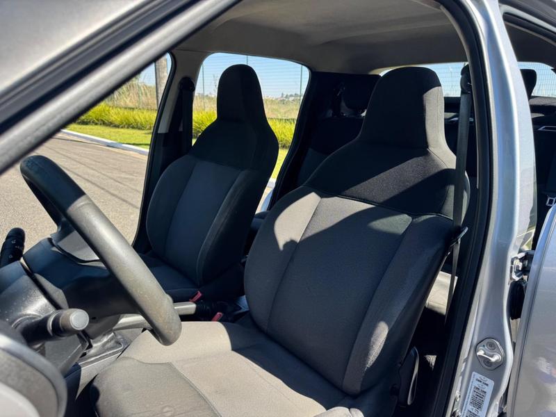 Citroën C3 1.0 Flex 6V 5P Mec - foto 16