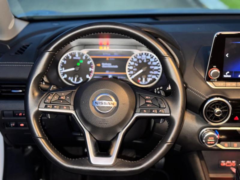 Nissan Sentra 20sv CVT - foto 13