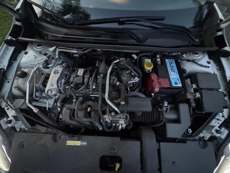 Nissan Sentra 20sv CVT - foto 20