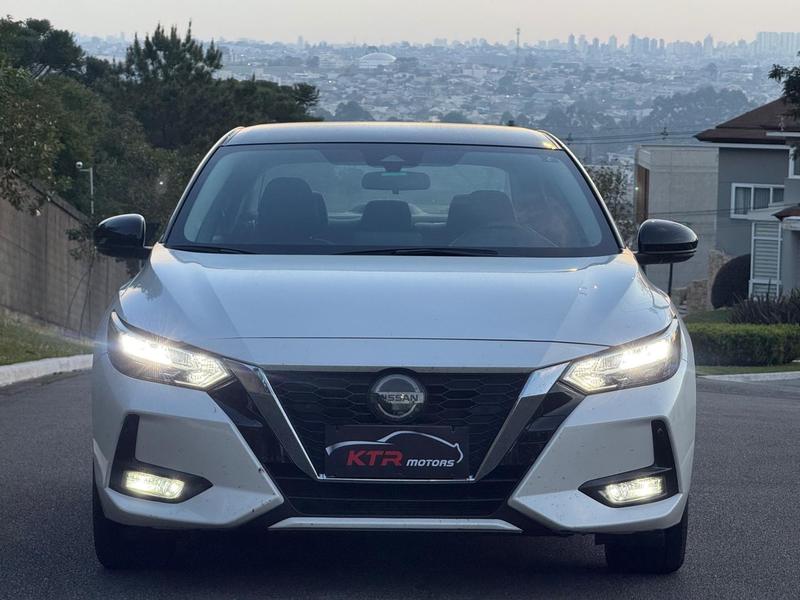 Nissan Sentra 20sv CVT - foto 2