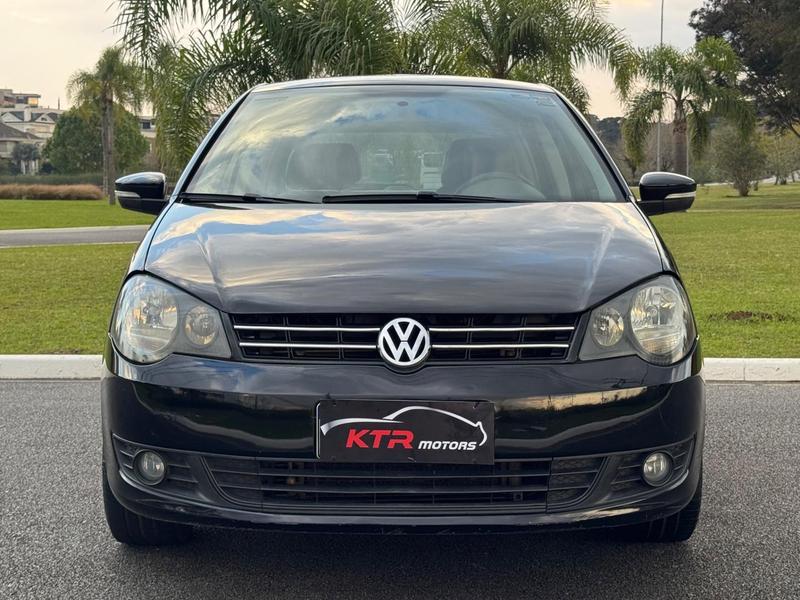 Volkswagen Polo 1.6 - foto 2