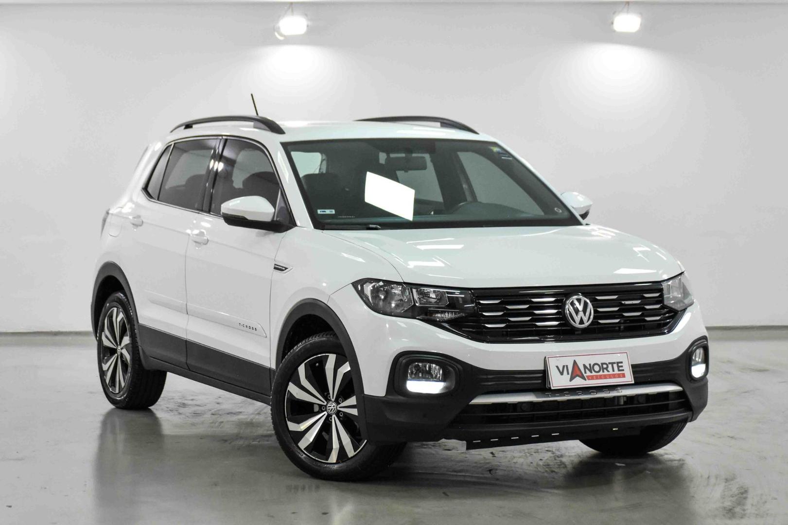 VOLKSWAGEN T-CROSS COMFORTLINE 1.0 TSI FLEX 5P AUT.