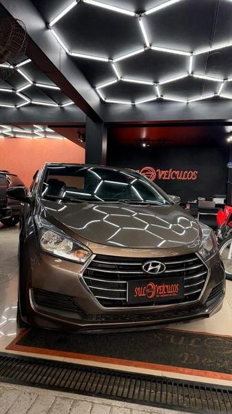Hyundai HB20S C.plus C.style1.0 Flex 12V Mec. 4P - foto 4