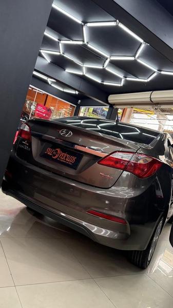 Hyundai HB20S C.plus C.style1.0 Flex 12V Mec. 4P - foto 5