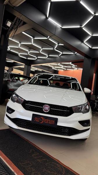 Fiat Cronos 1.3 8V Flex - foto 2