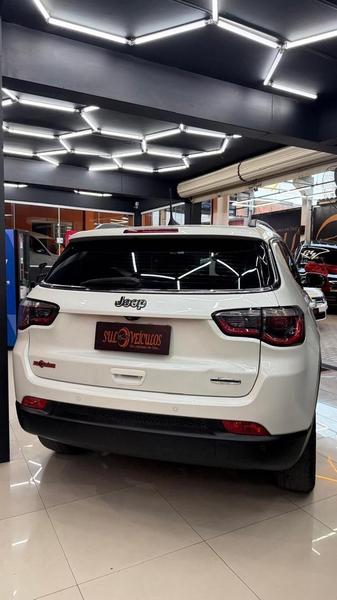 Jeep Compass Longitude 2.0 4X2 Flex 16V Aut. - foto 9