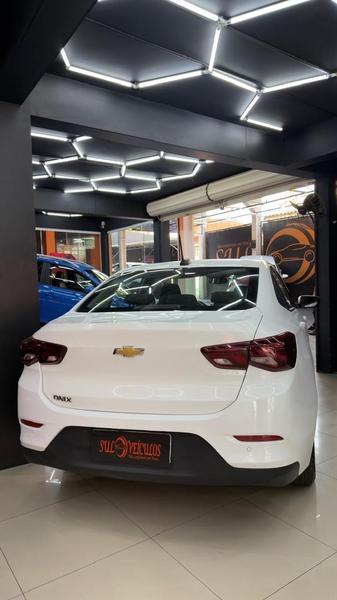 Chevrolet Onix Plus 10tat LTZ - foto 9