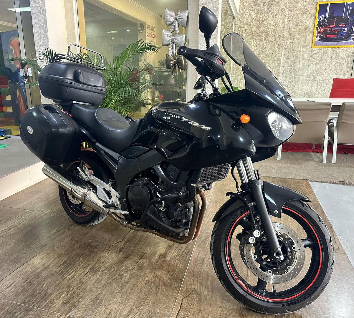 YAMAHA TDM TWIN900