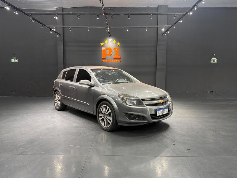 CHEVROLET VECTRA HATCH 4P GT-X