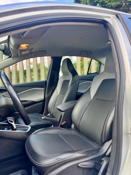 Chevrolet Onix Plus 10tat - foto 11