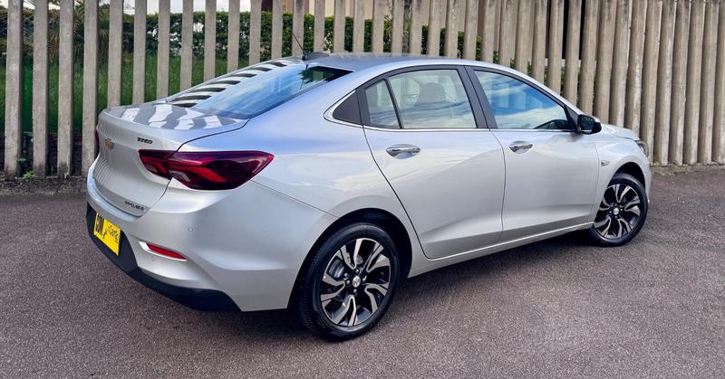 Chevrolet Onix Plus 10tat - foto 4