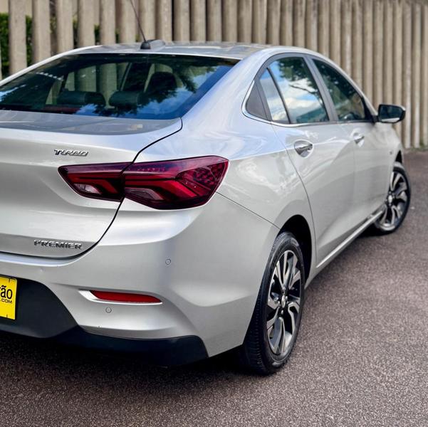 Chevrolet Onix Plus 10tat - foto 5