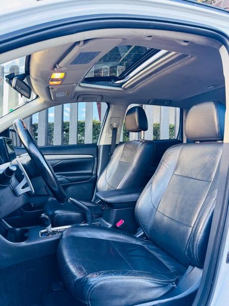 Mitsubishi Outlander 3.0 GT 3.0 V6 Aut. - foto 16
