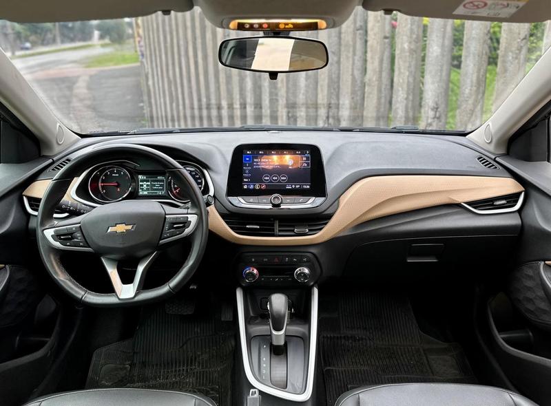 Chevrolet Onix Plus 10tat - foto 7