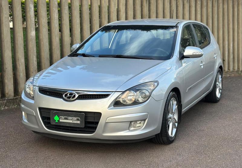Hyundai i30 2.0 - foto 4