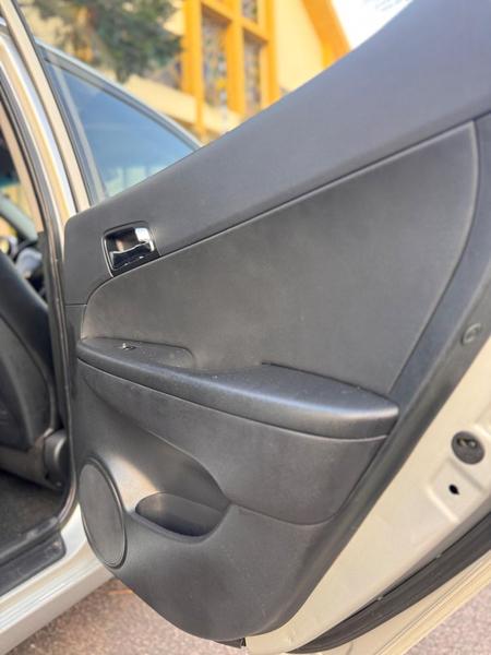 Hyundai i30 2.0 - foto 16