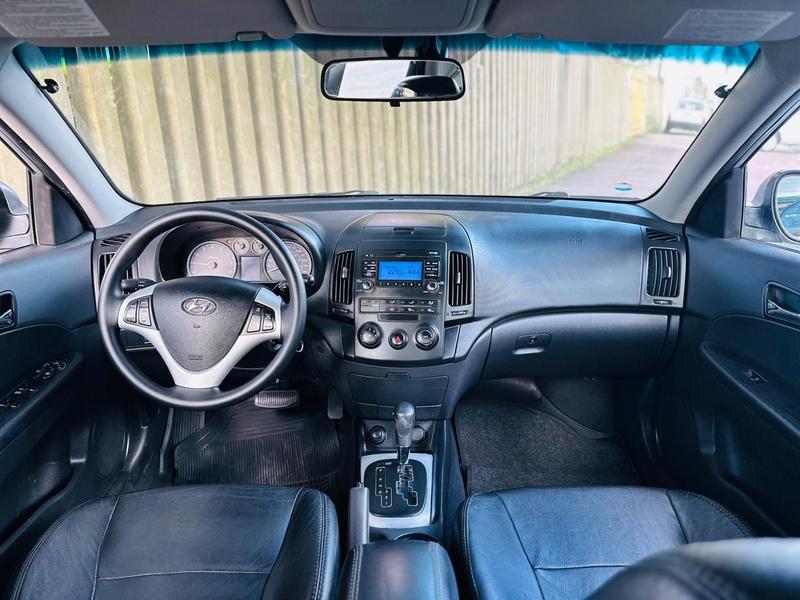 Hyundai i30 2.0 - foto 11