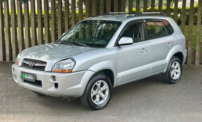 Hyundai Tucson 2.0 16V Aut. - foto 4