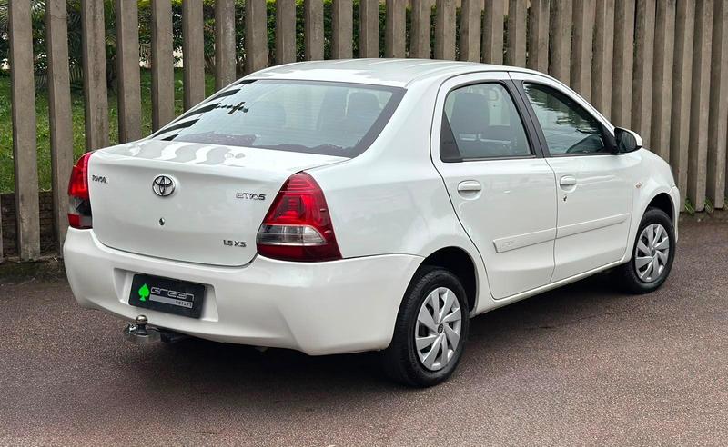 Toyota Etios Xs 1.5 Flex 16V 5P Mec. - foto 5