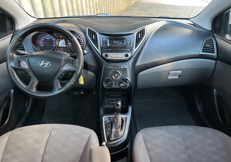 Hyundai HB20S 16a Comf - foto 12