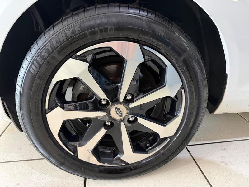 Ford Fiesta Ha 15l Sb - foto 7
