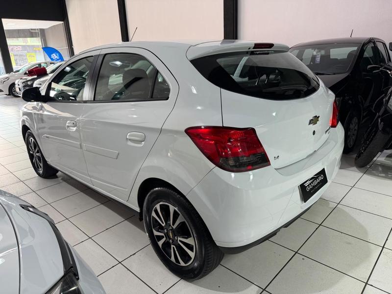 Chevrolet Onix 14mt LTZ - foto 4