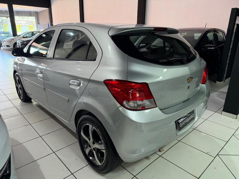 Chevrolet Onix 10mt Joye - foto 4