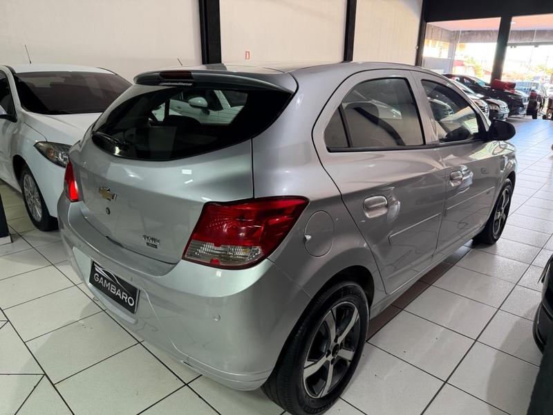 Chevrolet Onix 10mt Joye - foto 5