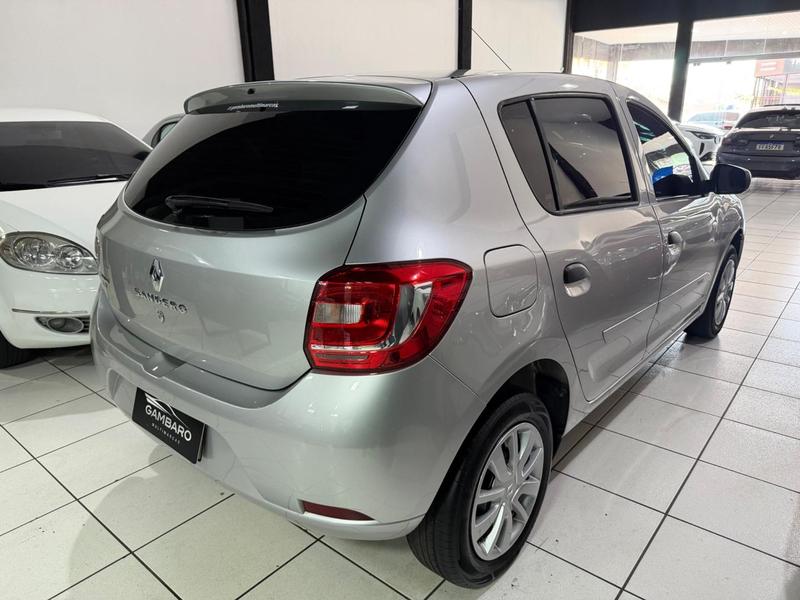 Renault Sandero Auth 1.0 - foto 5