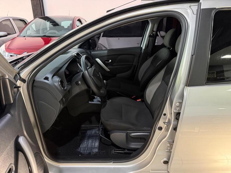 Renault Sandero Exp 16sce - foto 8