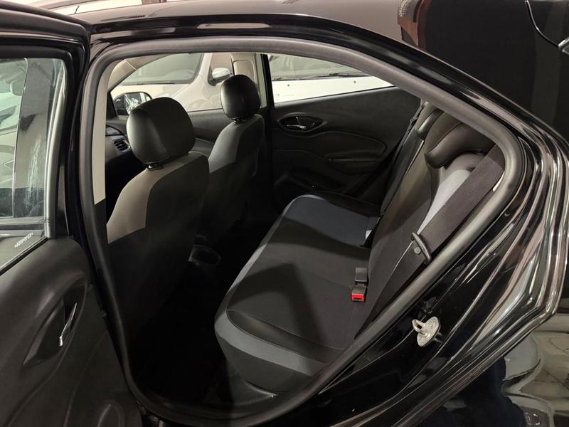 Chevrolet Onix 14at Act - foto 9
