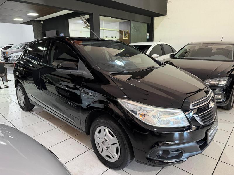 Chevrolet Onix 10mt LT - foto 2