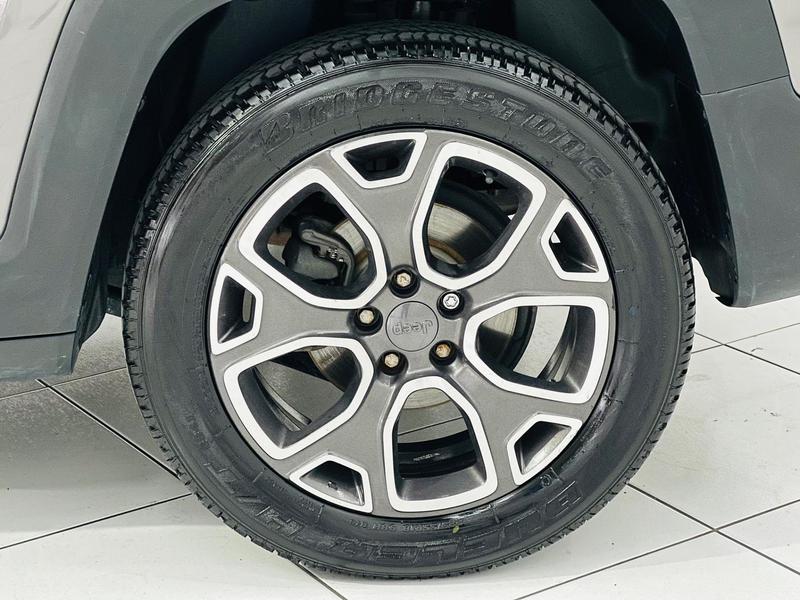 Jeep Renegade Sport 1.8 4X2 Flex 16V Aut. - foto 19