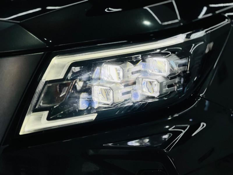 Nissan Frontier Pro 4x - foto 20