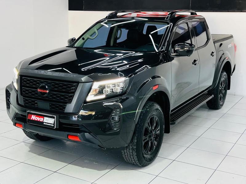 Nissan Frontier Pro 4x - foto 2